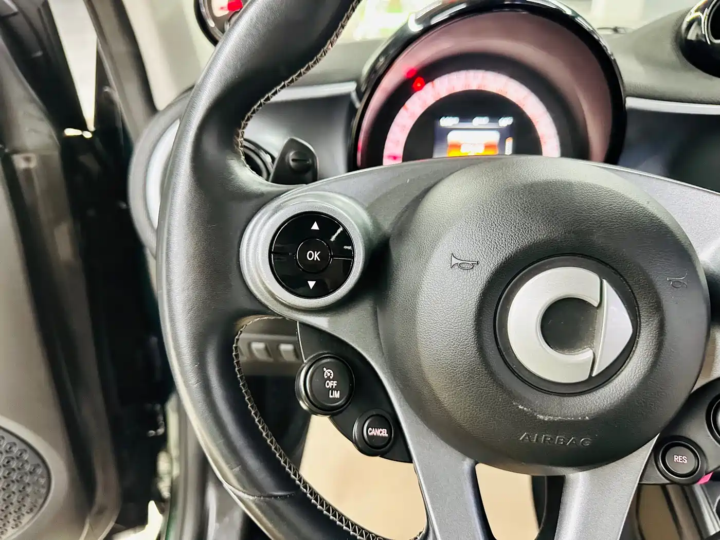 smart fortwo 2018 0.9T 66kW 20th Anniversary Special Edition China V фото 40