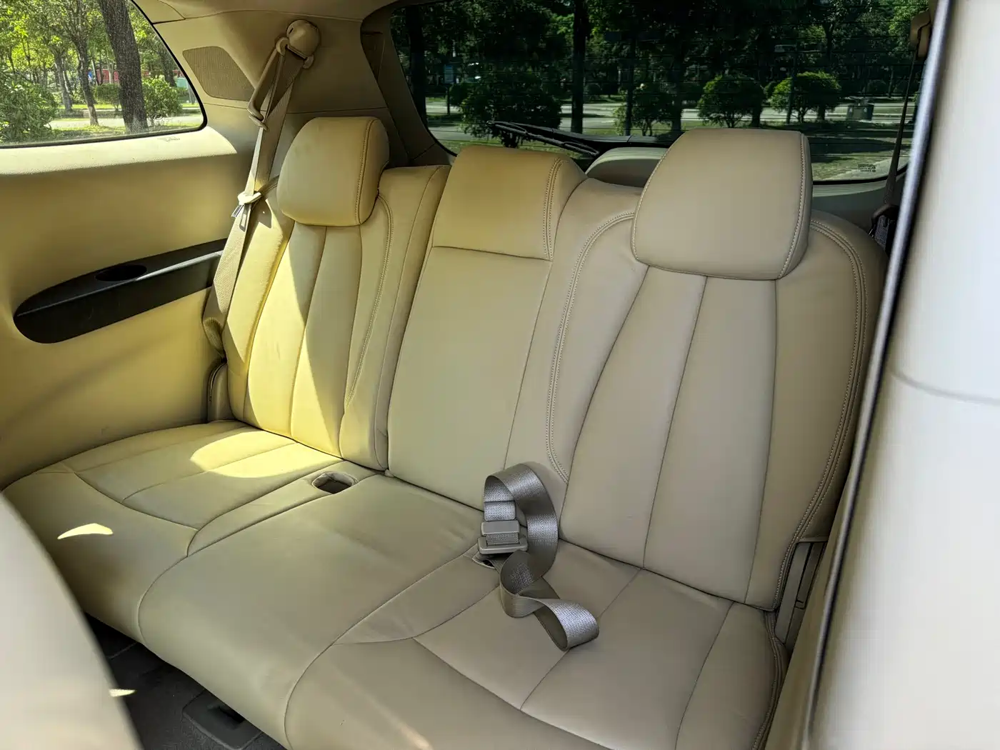 Buick GL8 2014 2.4L CT Luxury Business Comfort фото 10