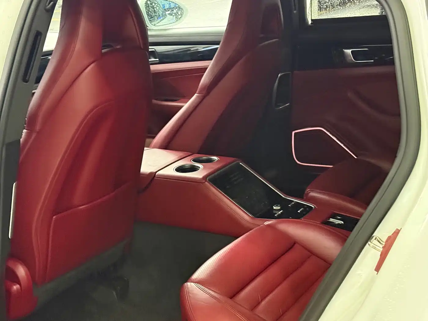 Фото 4 - Porsche Panamera