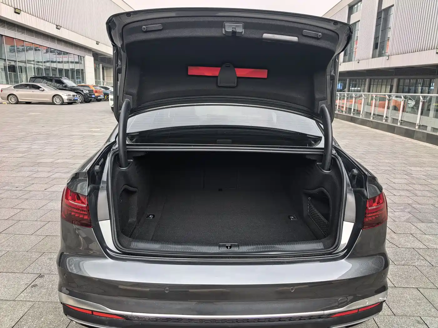 Audi A4L 2020 40 TFSI Fashion Dynamic Edition фото 17