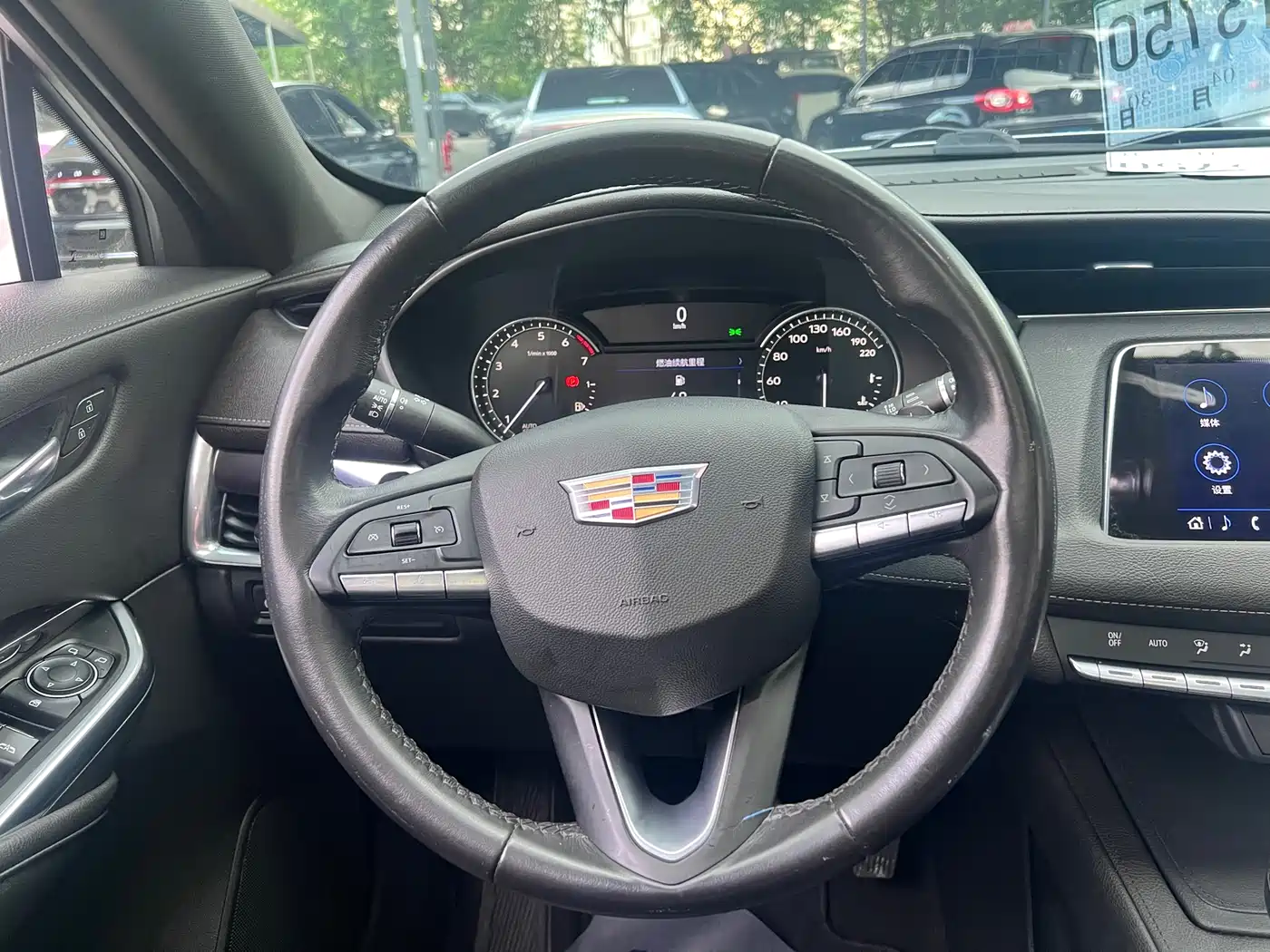 Cadillac XT4 2020 Facelift 28T 2WD Tech фото 15