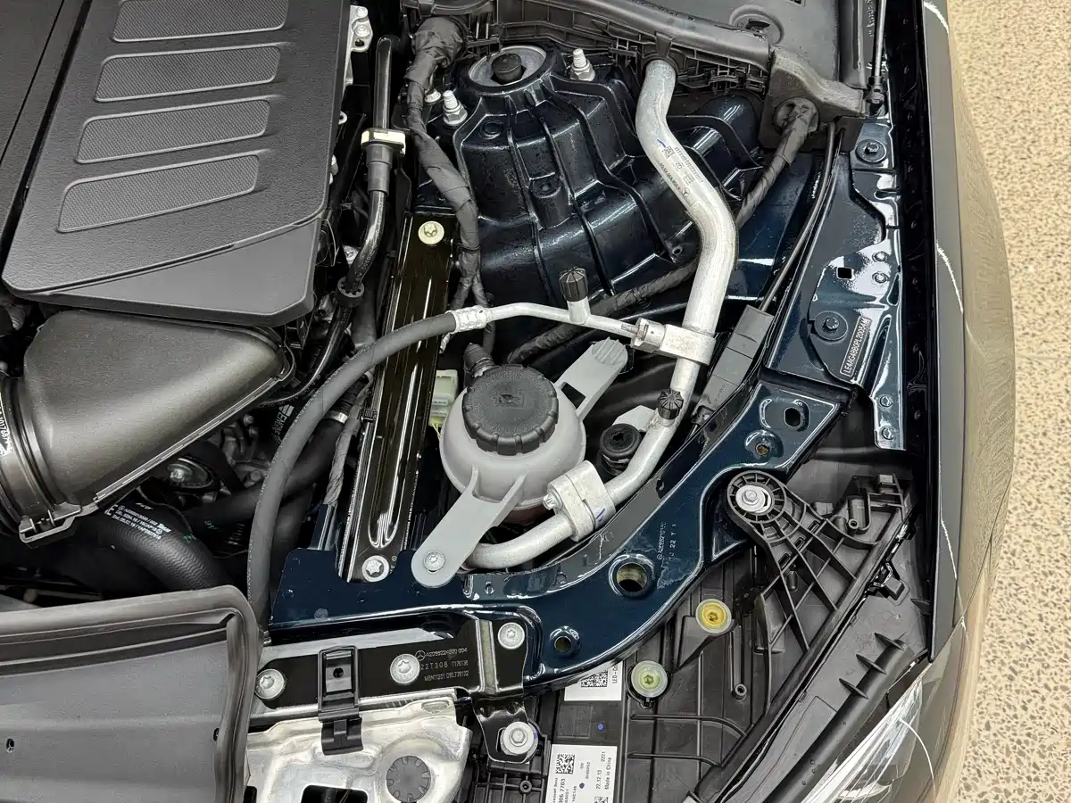 Mercedes-Benz C-Class 2023 C 200 L Sport фото 36