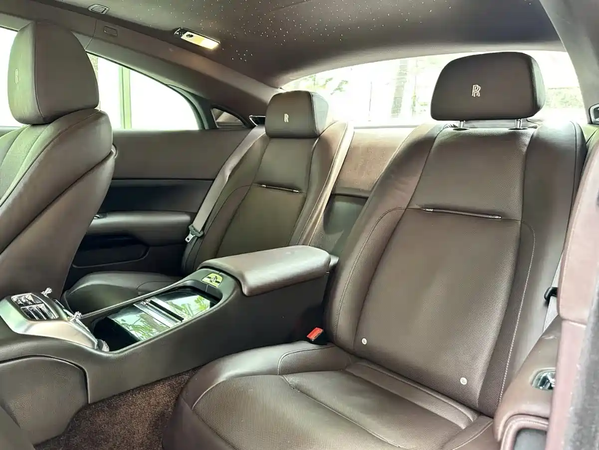 Rolls-Royce Wraith 2017 2018 6.6T Standard