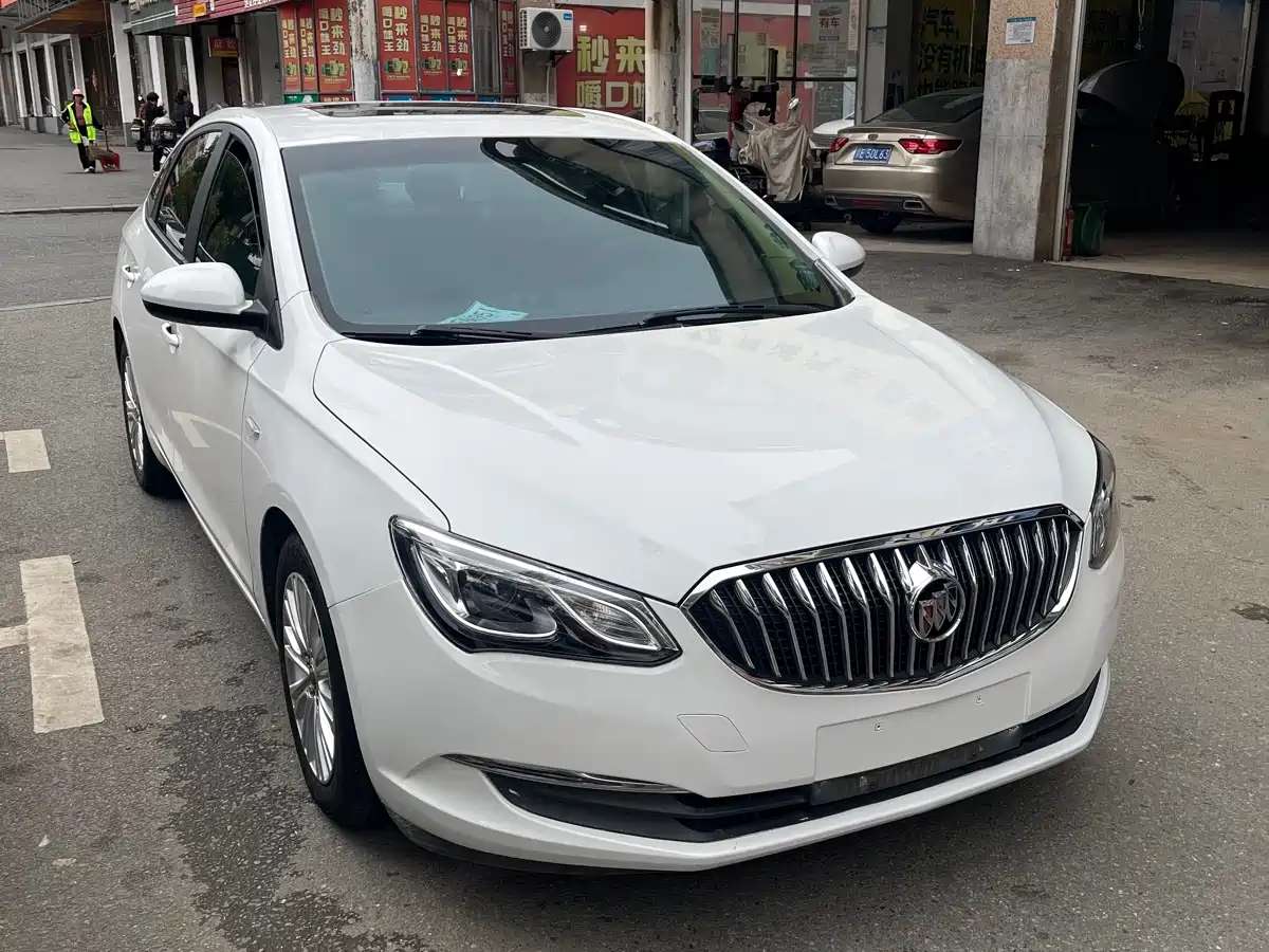 Buick Excelle 2016 15N Automatic Elite фото 2