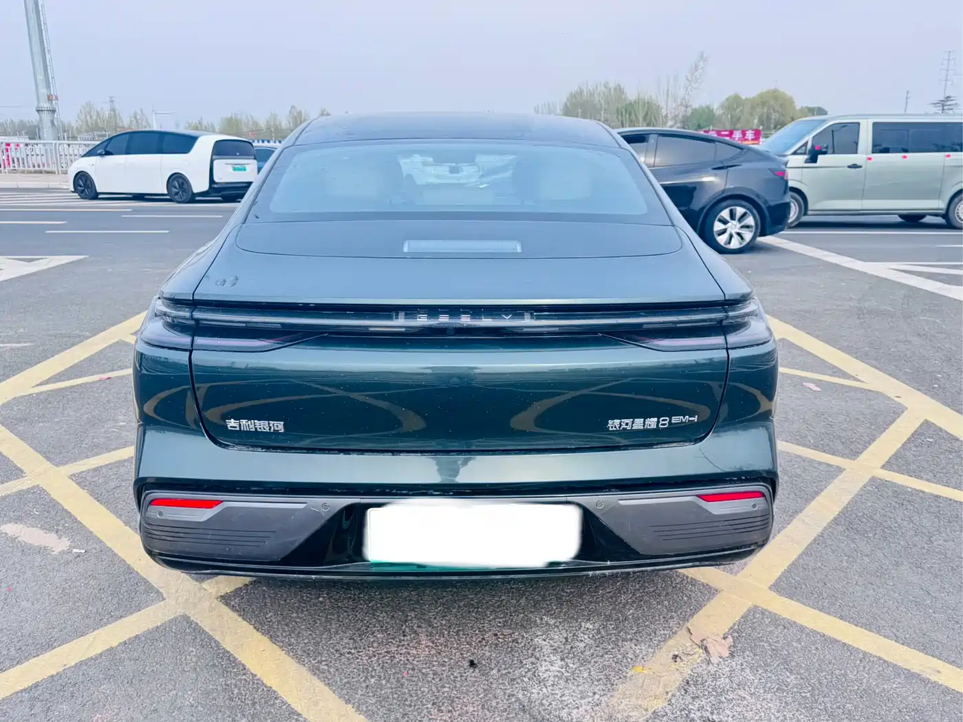 GEELY GALAXY GALAXY SPARKLE 8