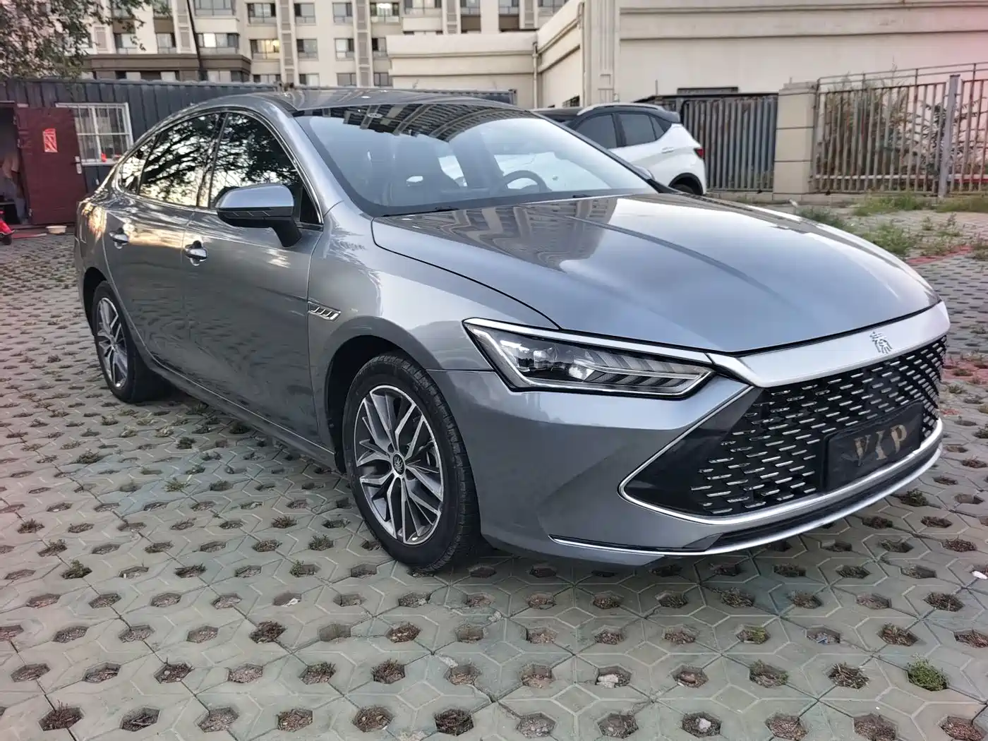 Фото 3 - BYD Qin PLUS