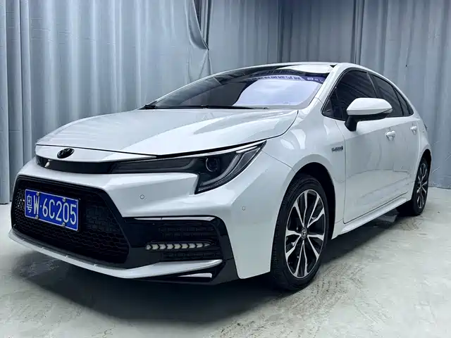 Toyota Levin 2022 Dual Engine 1.8H E-CVT Sport Edition — фото 1