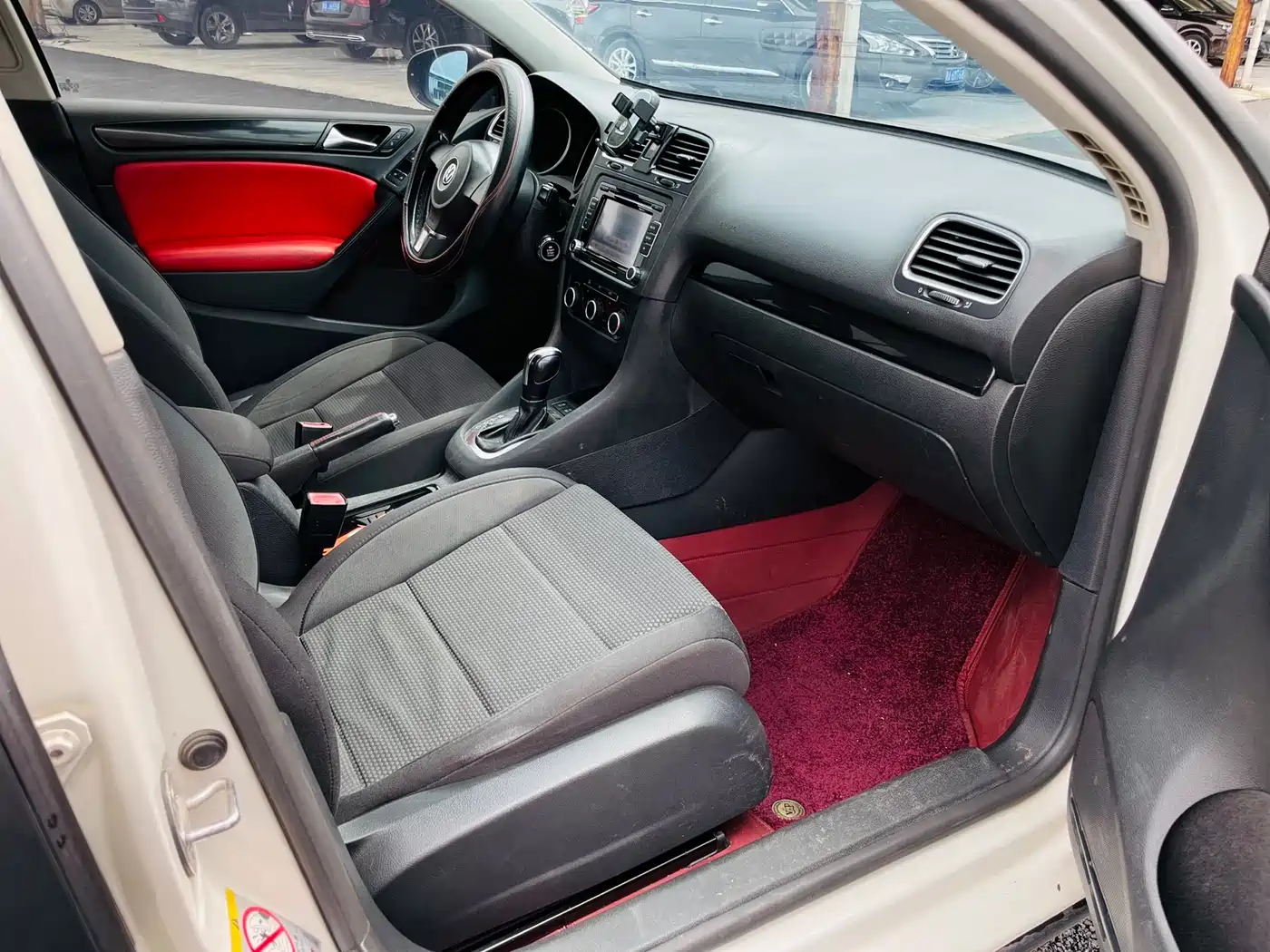 Volkswagen Golf 2012 1.4TSI Automatic Comfort фото 6