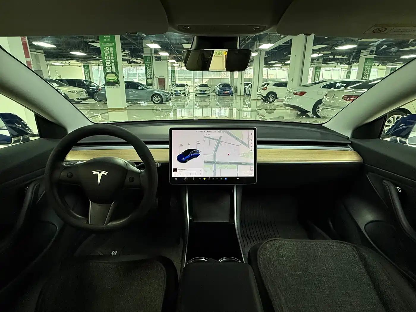 Фото 9 - Tesla Model 3
