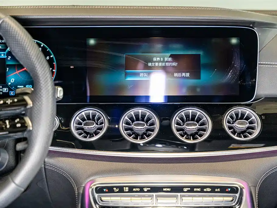 MERCEDES-BENZ AMG GT