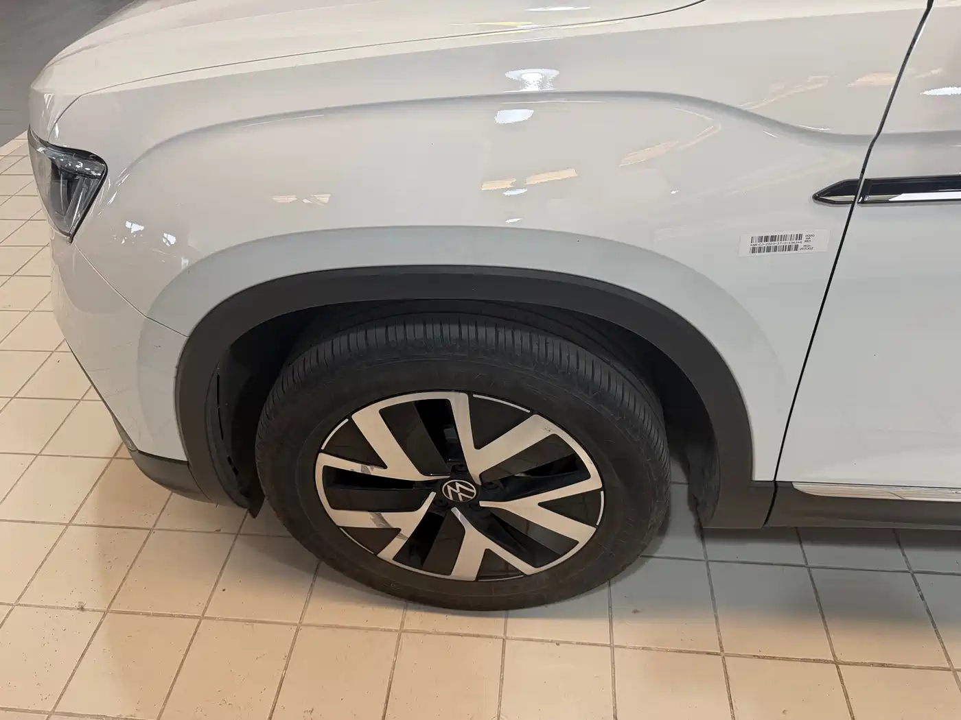 Volkswagen Tayron 2023 300TSI 2WD Luxury Plus Advanced Edition фото 3