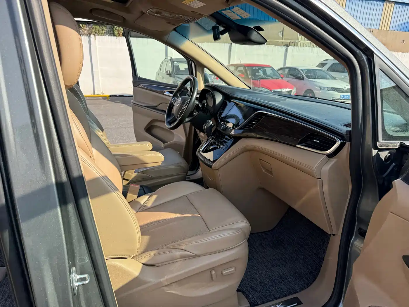 Buick GL8 2018 ES 28T Flagship Type China VI фото 14