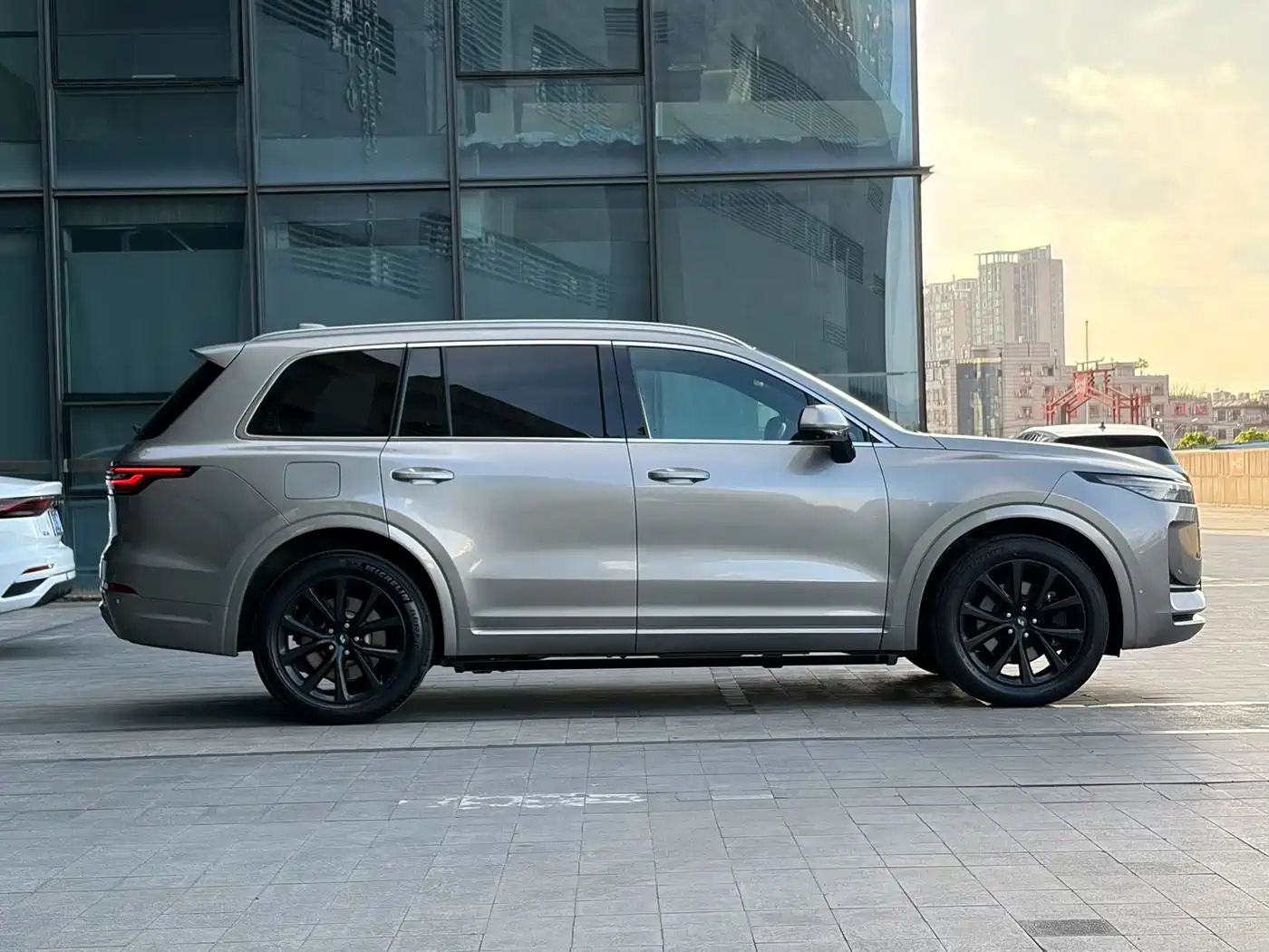 Li Auto Li ONE 2020 2020 Extended Range 6-seater