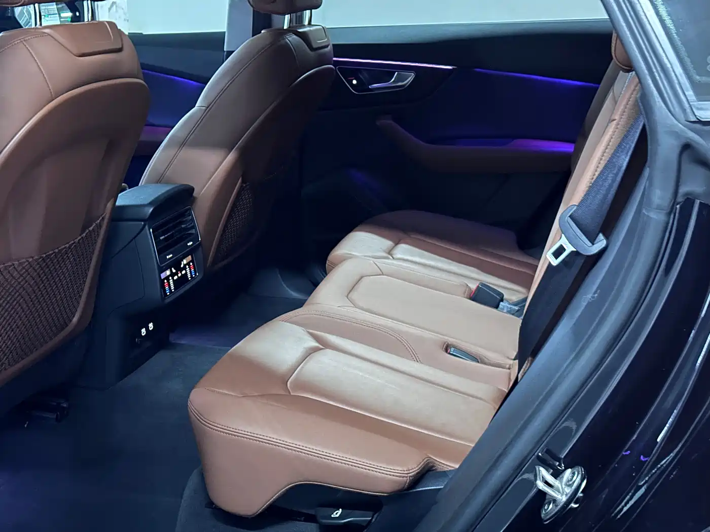 Audi Q8 2021 Model 55 TFSI Luxury Dynamic фото 16