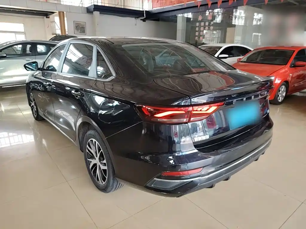 صورة 5 - Geely Emgrand