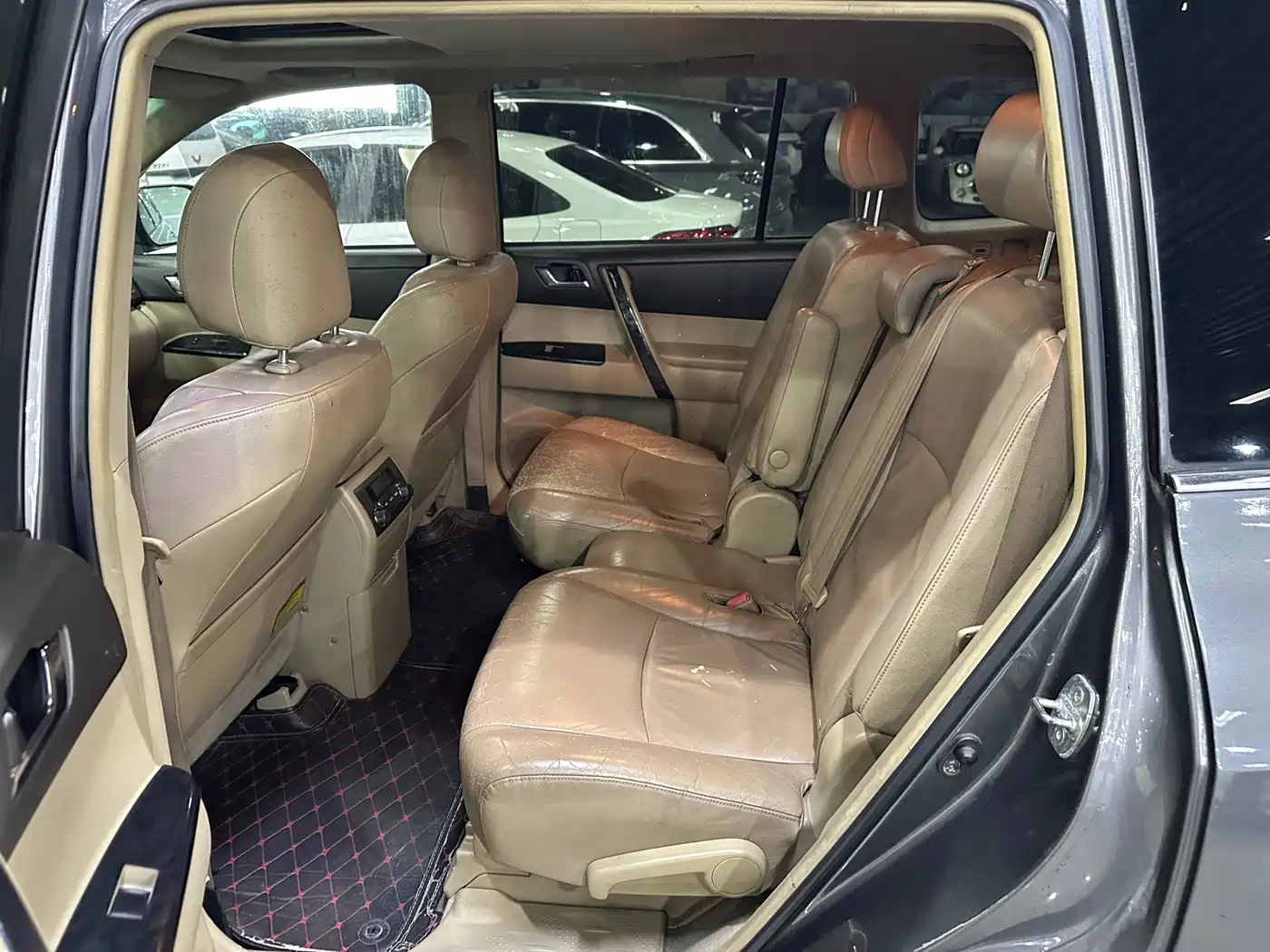 Toyota Highlander 2010 2009 2.7L 2WD 7-seater Luxury Edition