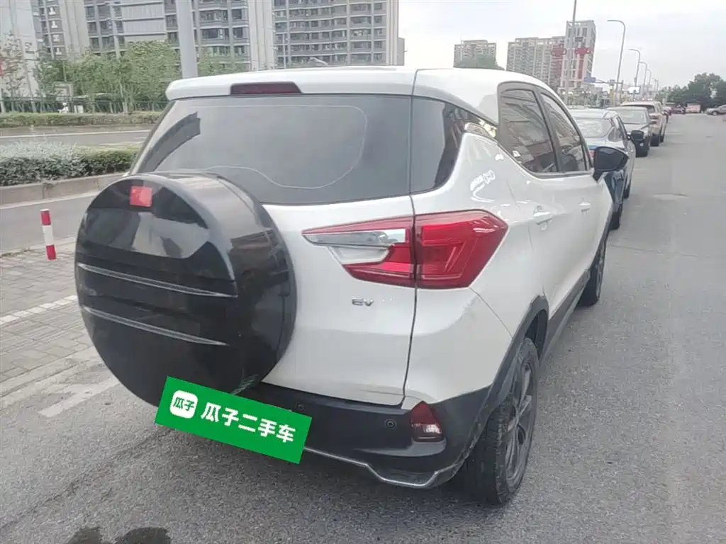 BYD Yuan New Energy 2019 EV535 Smart Connected Trend Leader Type фото 7