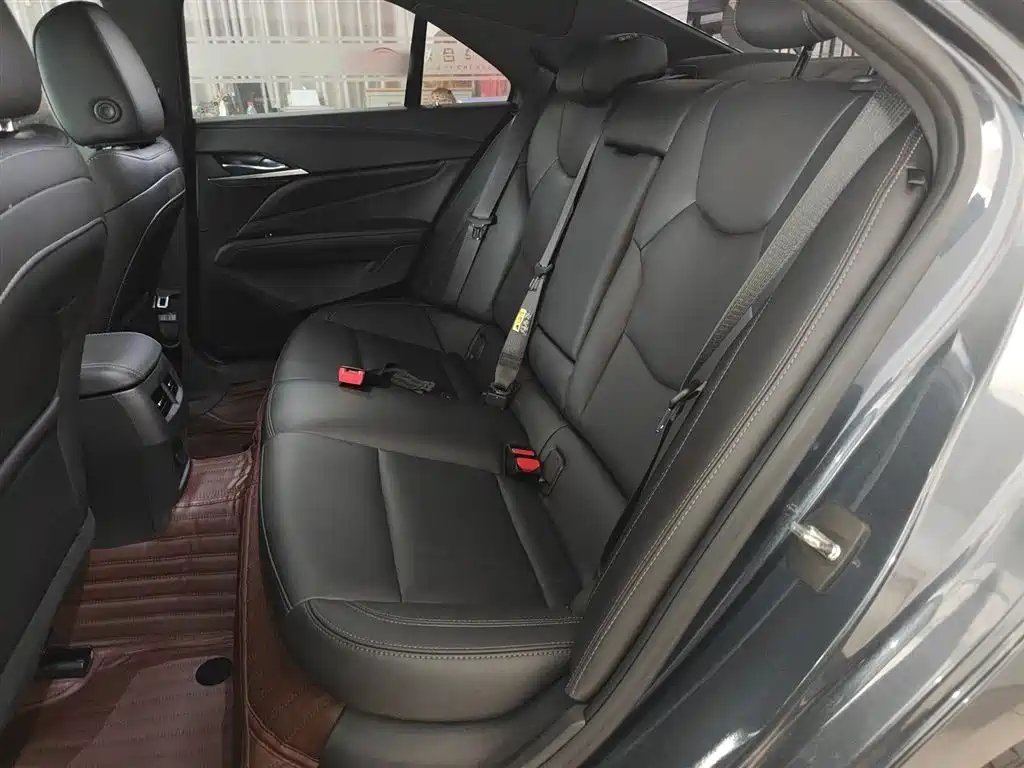 Cadillac CT4 2022 28T Fashion Style фото 17