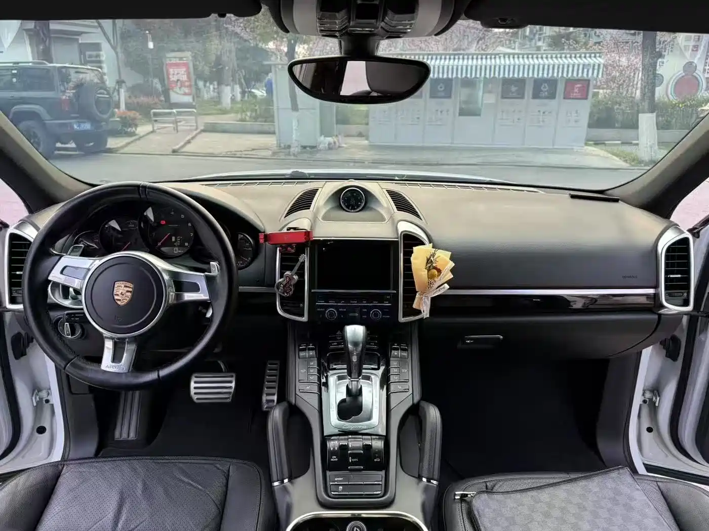 Porsche Cayenne 2014 Cayenne Platinum Edition 3.0T фото 5