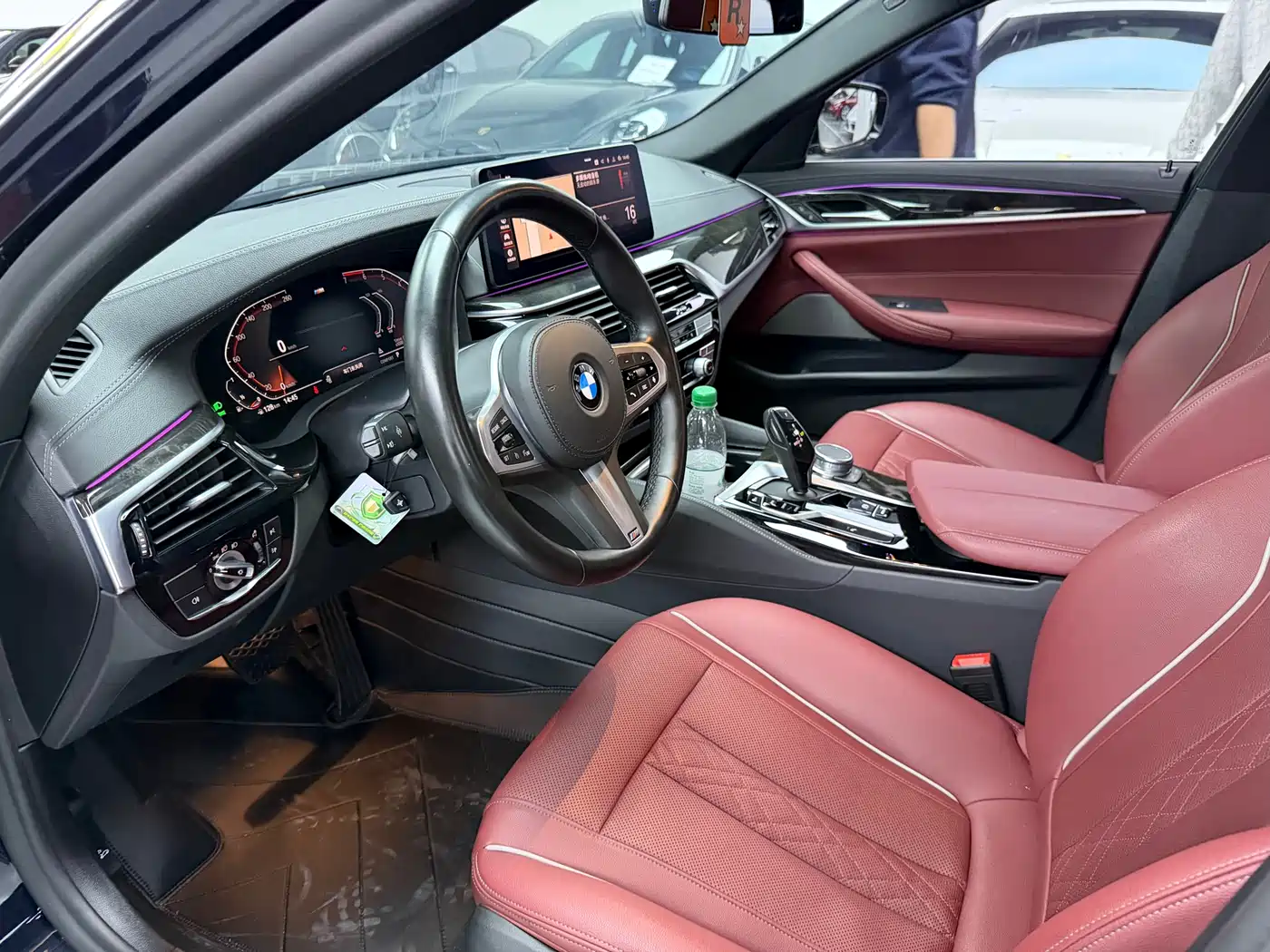 BMW 5 Series 2021 525Li M Sport Package фото 4