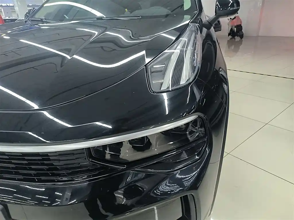 Lynk & Co 01 2023 2.0TD 2WD Pro фото 18