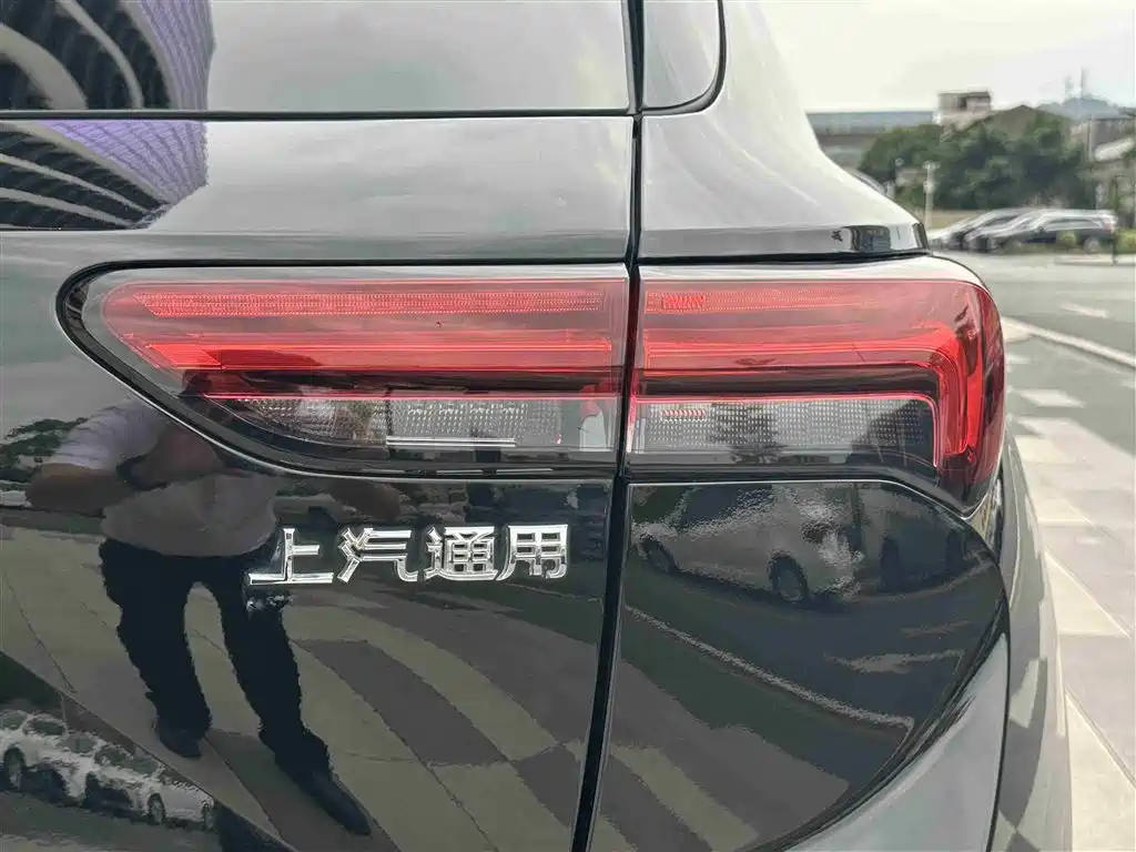 Buick Envision S 2022 Facelift Envision S GS FWD Intelligent Sport фото 30