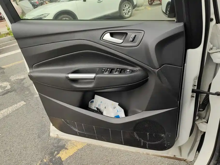 Ford Kuga 2020 2019 EcoBoost 180 2WD Platinum Wing Edition China VI
