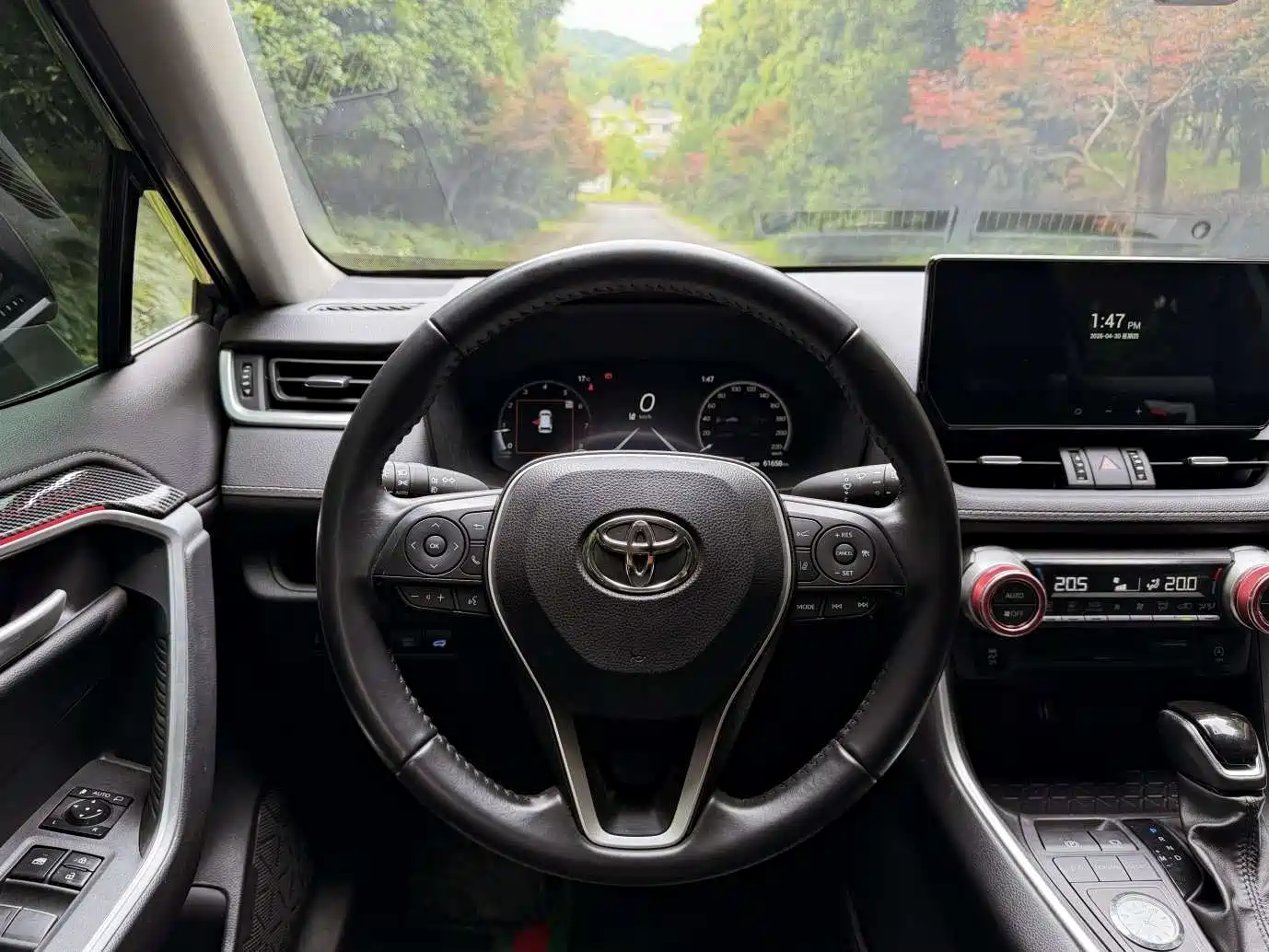 Toyota Wildlander 2023 2.0L CVT FWD Luxury PLUS фото 12