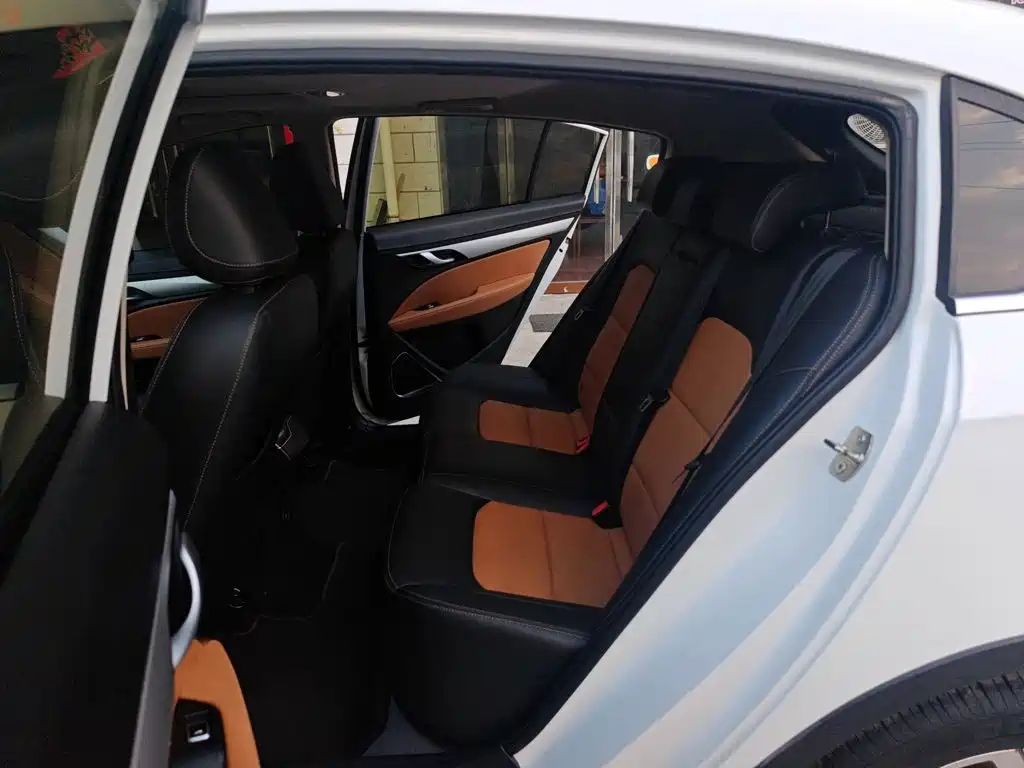 Geely Vision S1 2018 2018 1.4T CVT Sharp Enjoy
