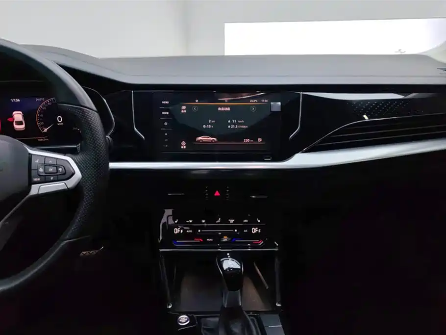 Volkswagen Passat 2022 330TSI Elite Edition фото 13