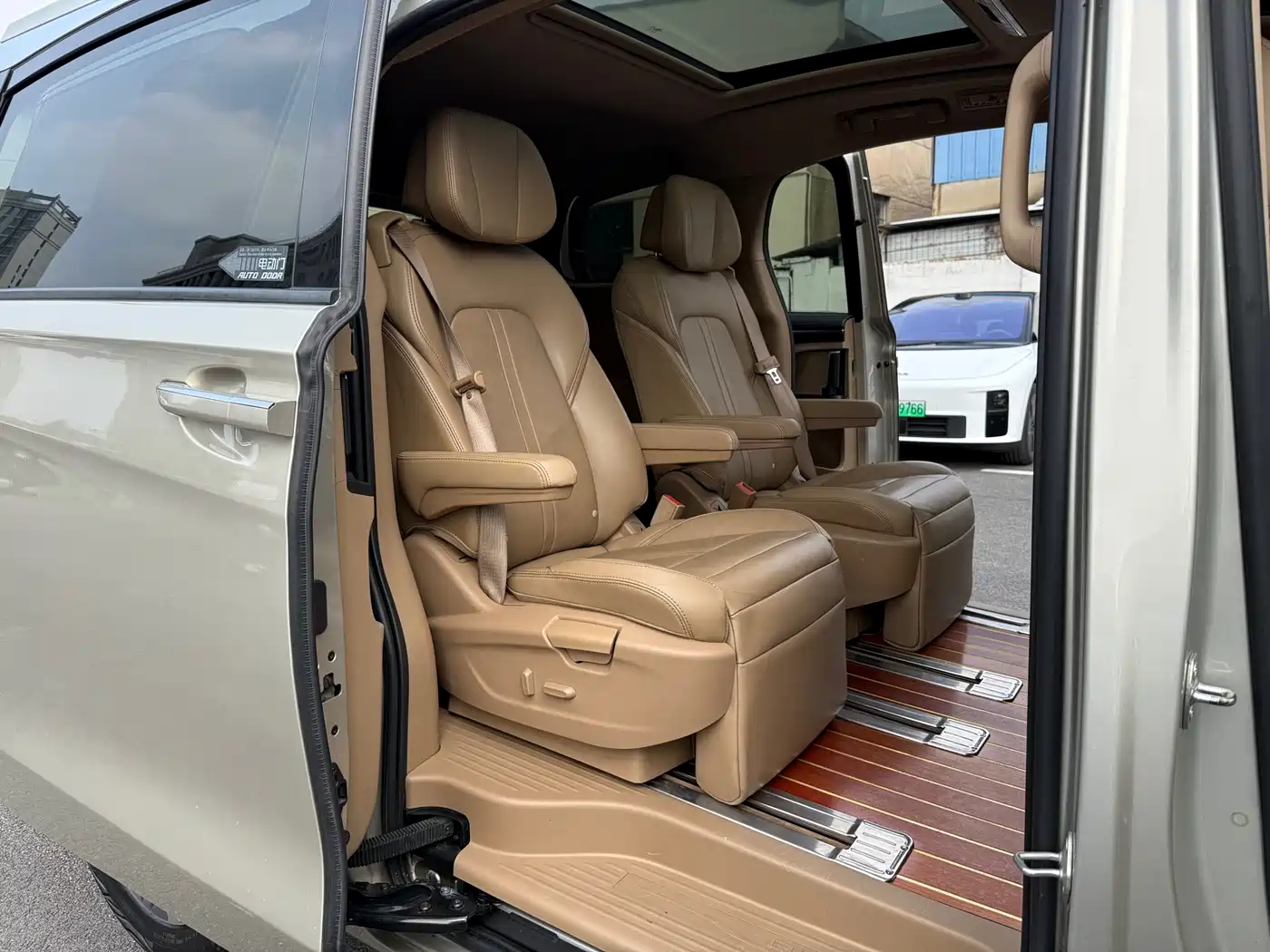 Buick GL8 2018 ES 28T Luxury Type China VI фото 13