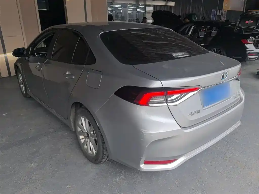 Toyota Corolla 2024 2023 1.8L Smart Hybrid Dual Engine Elite Edition
