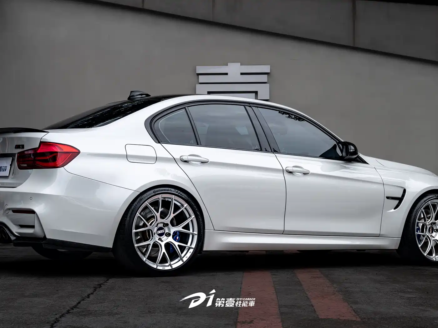 BMW M3 2018 M3 Sedan фото 6
