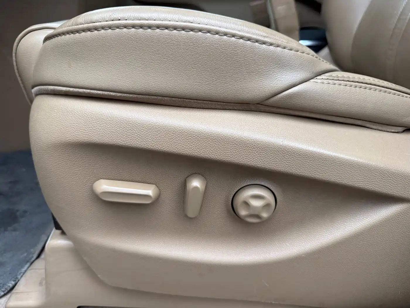 Buick GL8 2018 ES 28T Luxury Type China VI фото 11