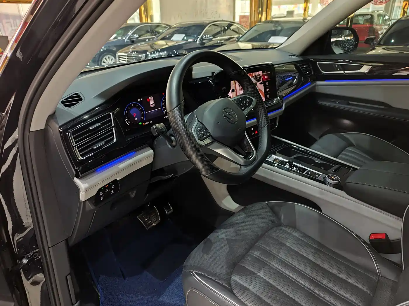 Volkswagen Teramont 2021 380TSI 4WD Premium Luxury Edition фото 4