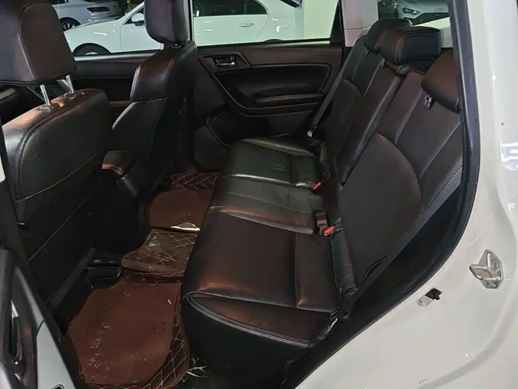Фото 17 - Subaru Forester