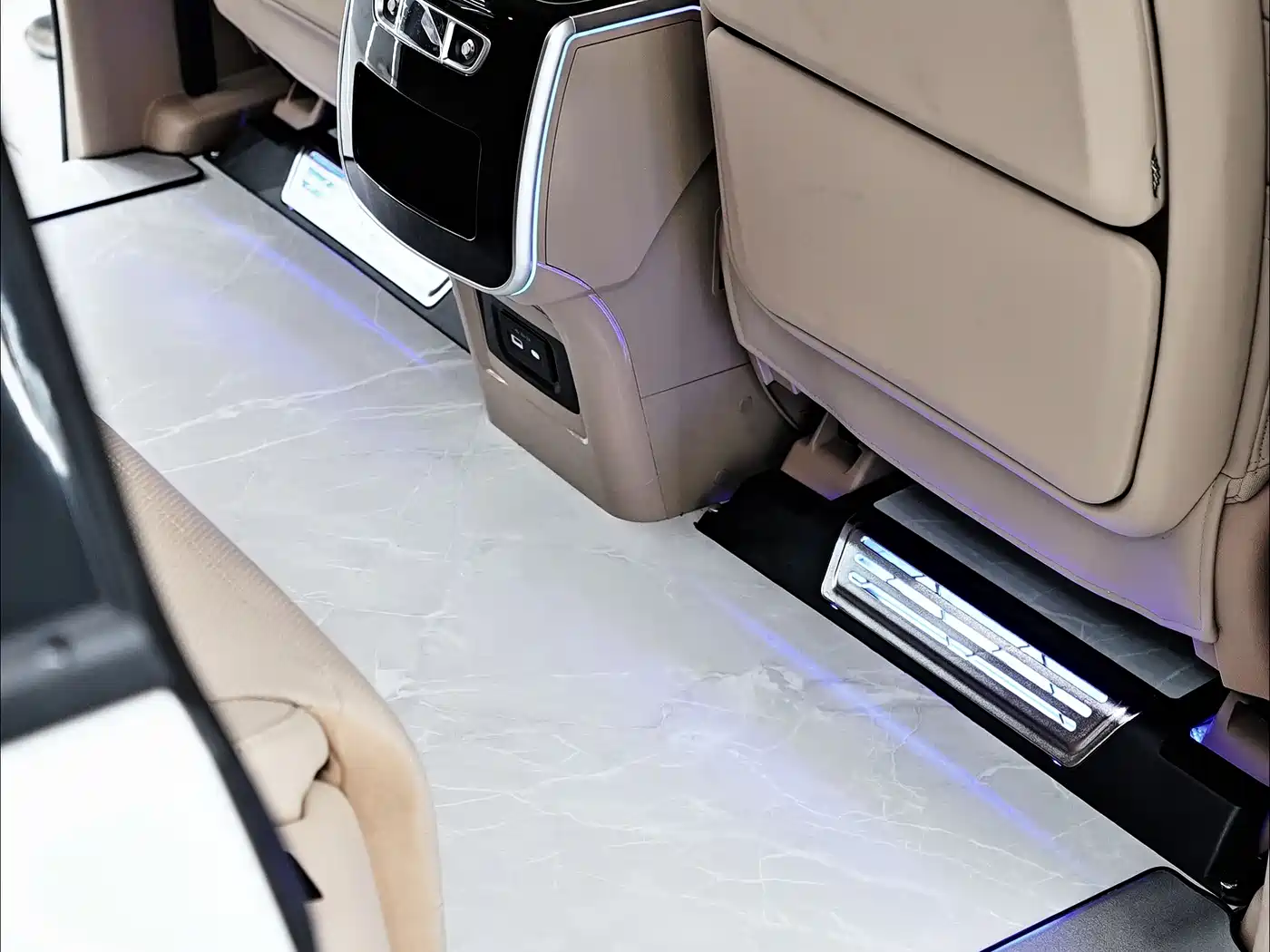Buick GL8 2025 Land Business Class First Edition фото 17