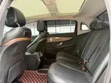 Фото 21 - Mercedes-Benz E-Class