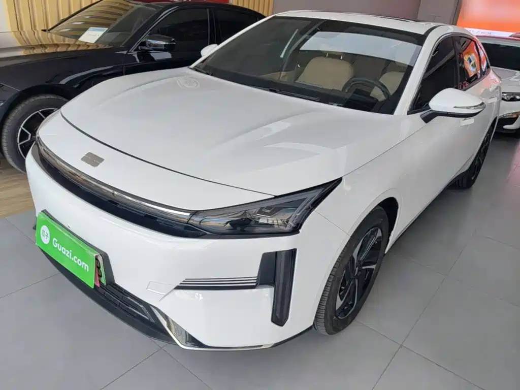 Geely Galaxy Galaxy L6 2023