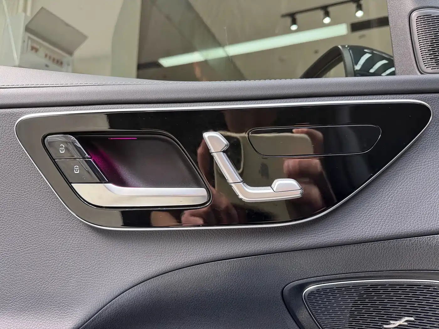 Mercedes-Benz C-Class 2023 C 200 L Sport фото 14