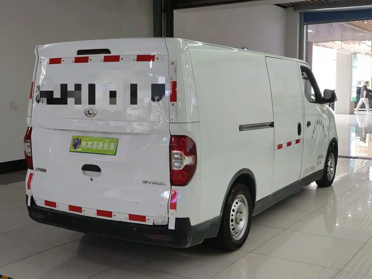 Фото 8 - Maxus Maxus EV30