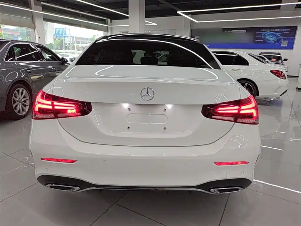 MERCEDES-BENZ CLASS A