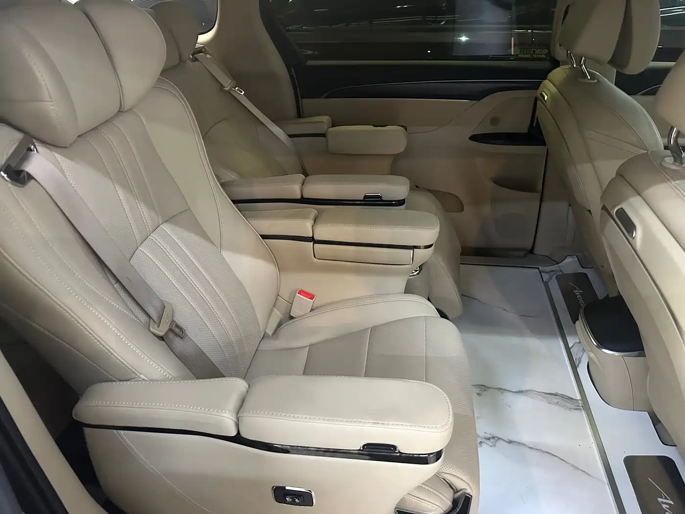 Buick GL8 2022 ES Landmark 653T Premium фото 9