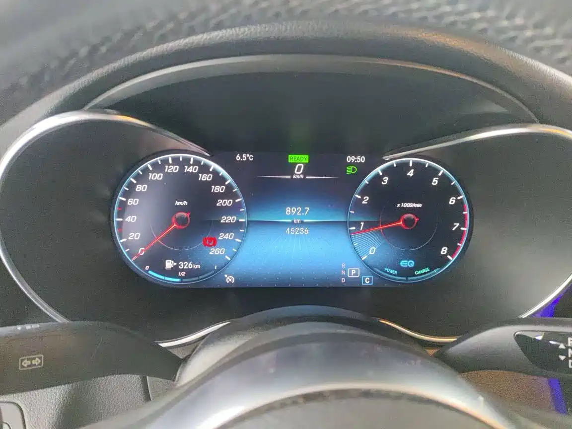 MERCEDES-BENZ C CLASS