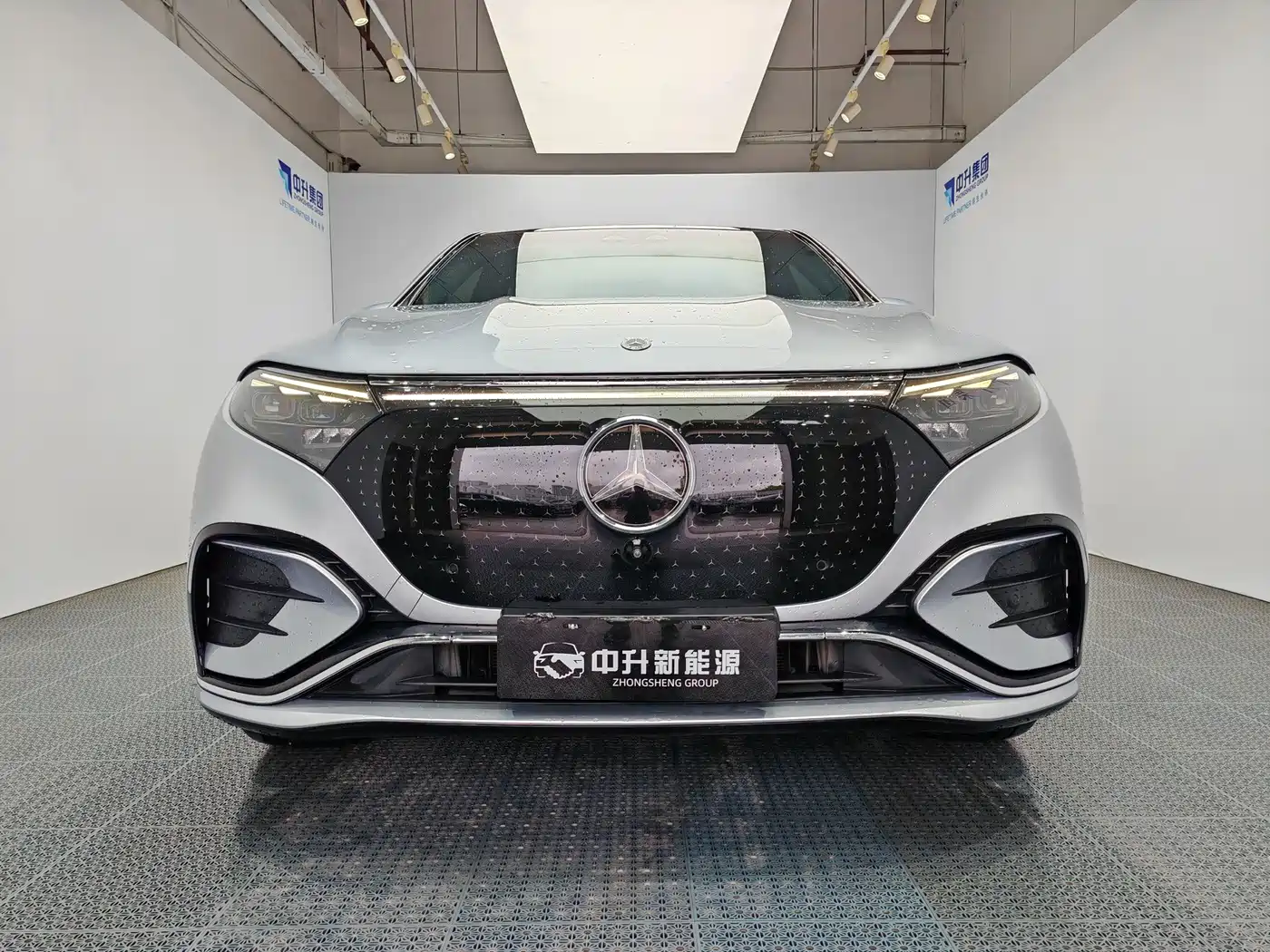 Mercedes-Benz EQS, миниатюра 2