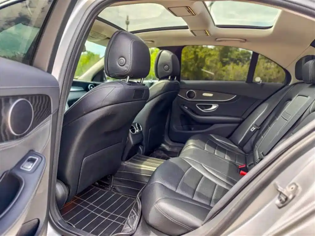 Mercedes-Benz C-Class 2017 C 200 L Sport фото 4