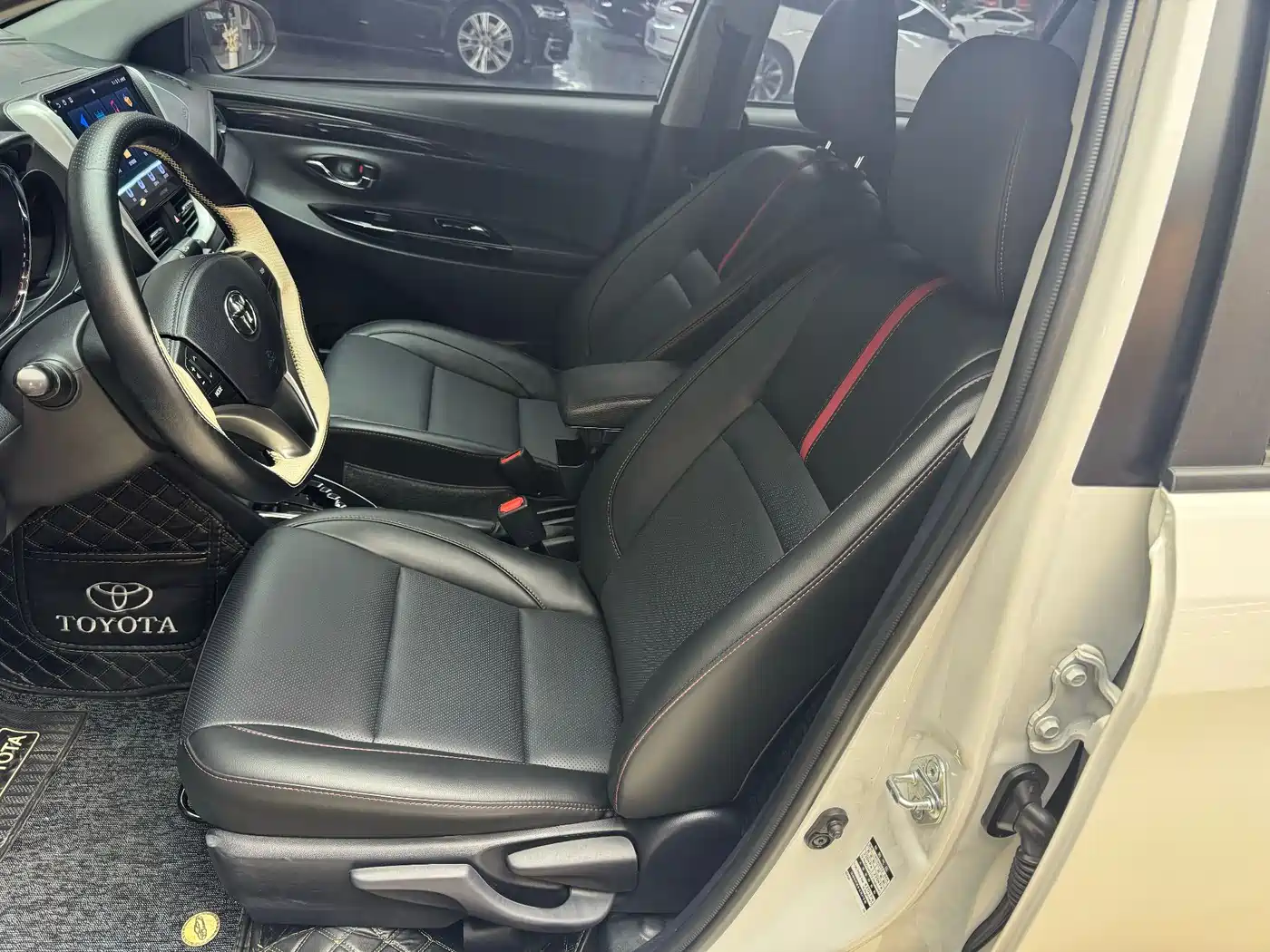 TOYOTA YARIS L ZHIXUAN