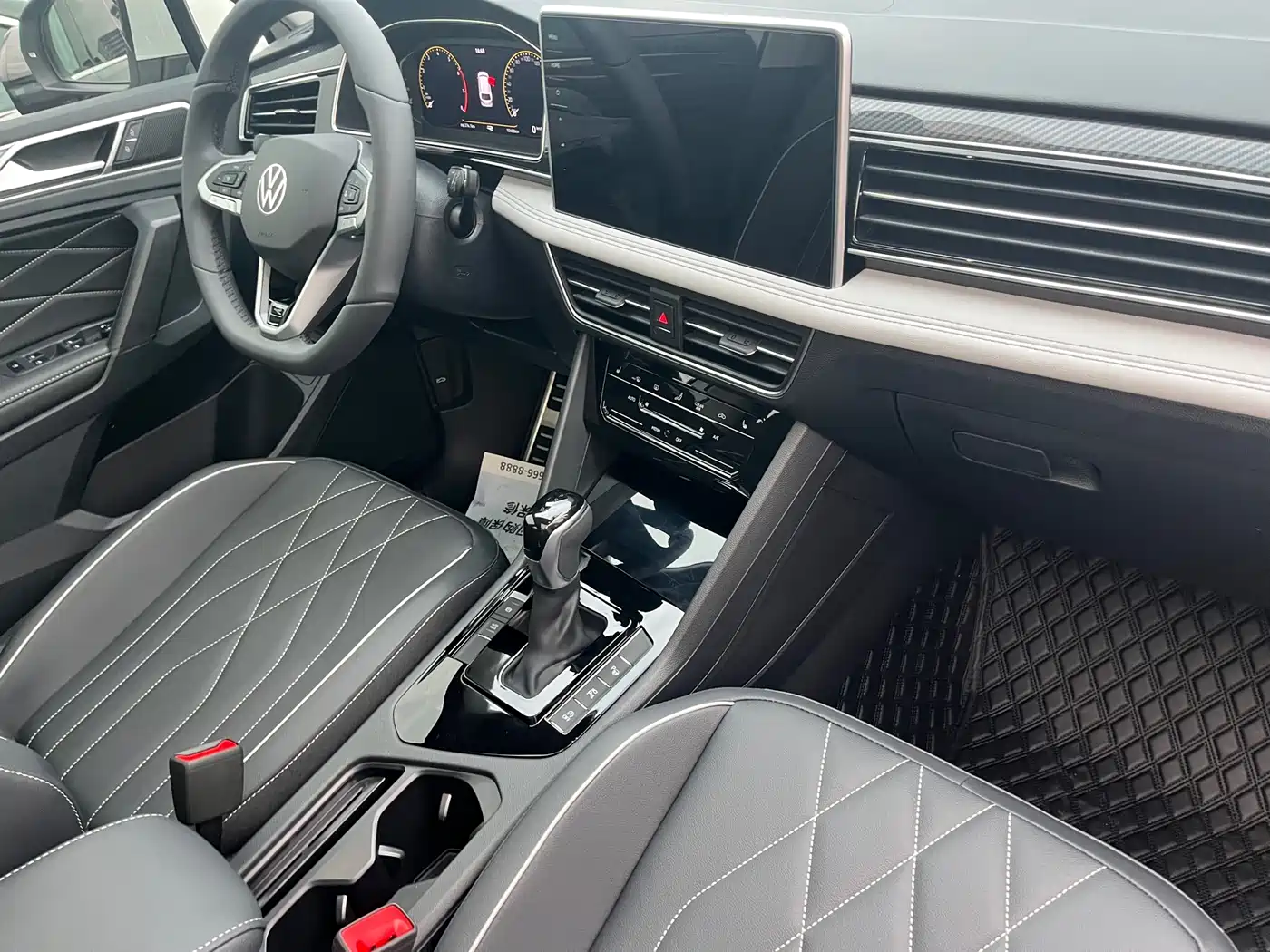 Volkswagen Tiguan L 2024 330TSI Automatic 2WD R-Line Premium Enjoyment Edition фото 25