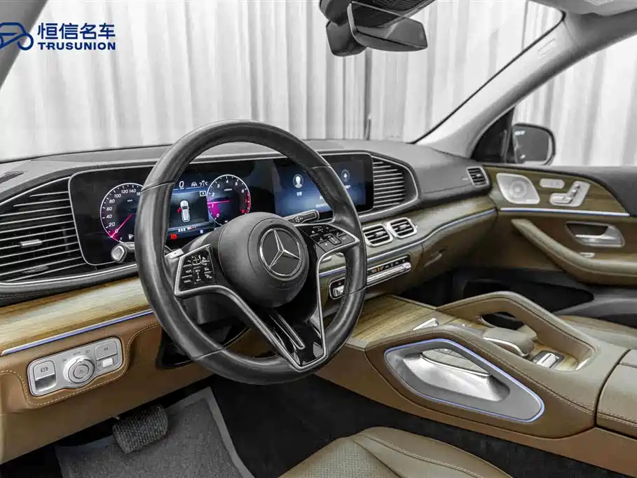 Mercedes-Benz GLE 2024 GLE 450 4MATIC Fashion фото 12