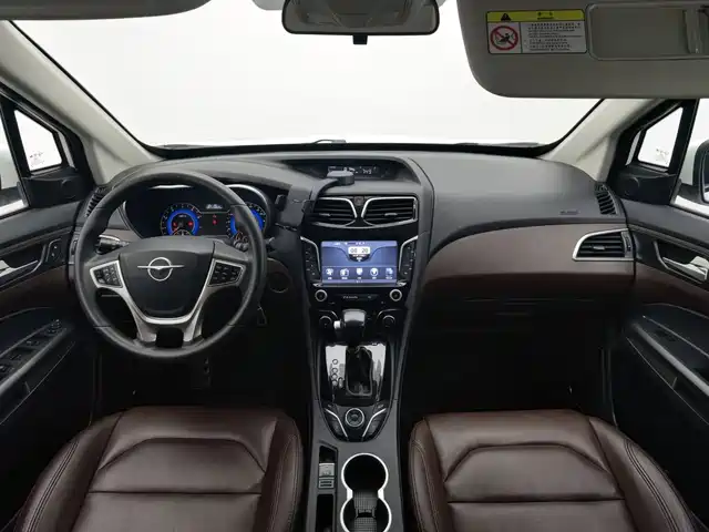 Haima Famila MPV 2017 7-Seater 1.5T Automatic Value Edition — фото 5